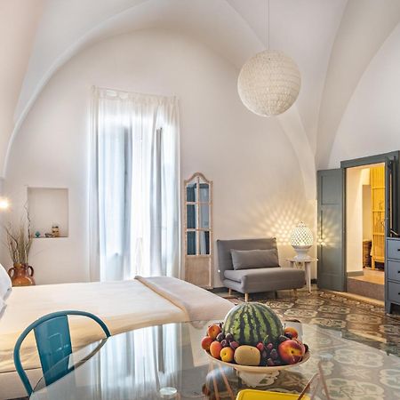 Апартаменты Loft Poerio Остуни Экстерьер фото